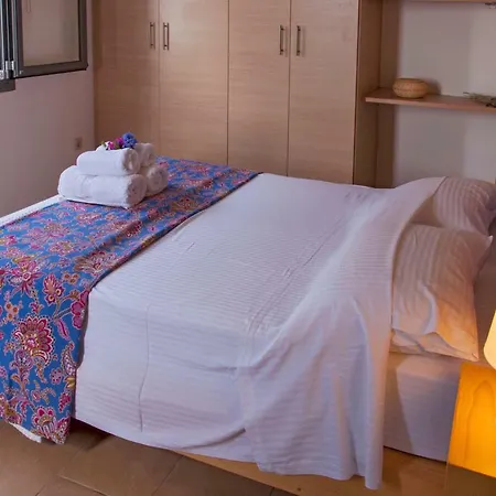 בית נופש Kitries Cove Kitriaí