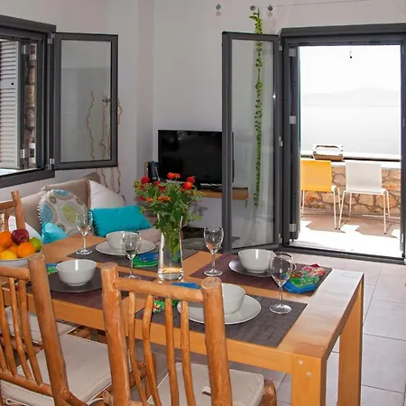 Kitries Cove Casa vacanze *